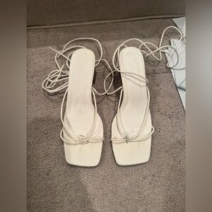 SIZE 8 - Billini white wrap up Heels